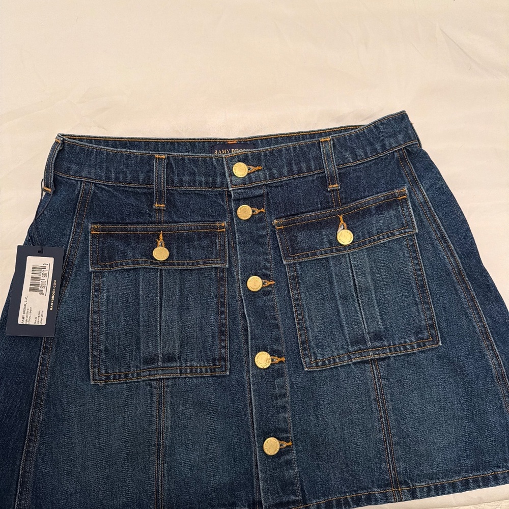 Mini skirt